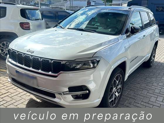 JEEP COMMANDER 2.0 TD380 TURBO DIESEL OVERLAND AT9